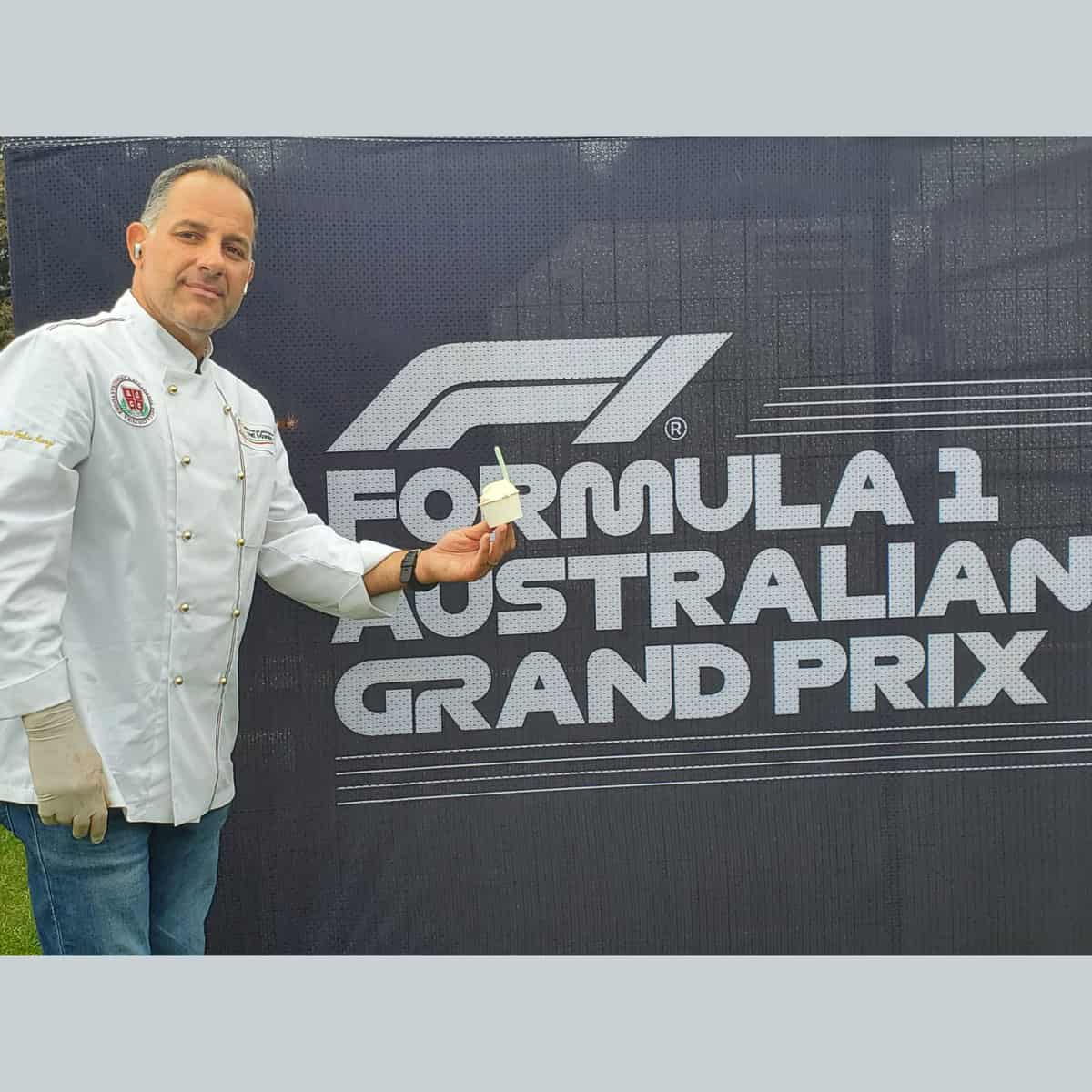 Maurizio Manzi, gelato ambassador of AIG, was present at the Formula 1 Australian Grand Prix with his artisanal gelato.